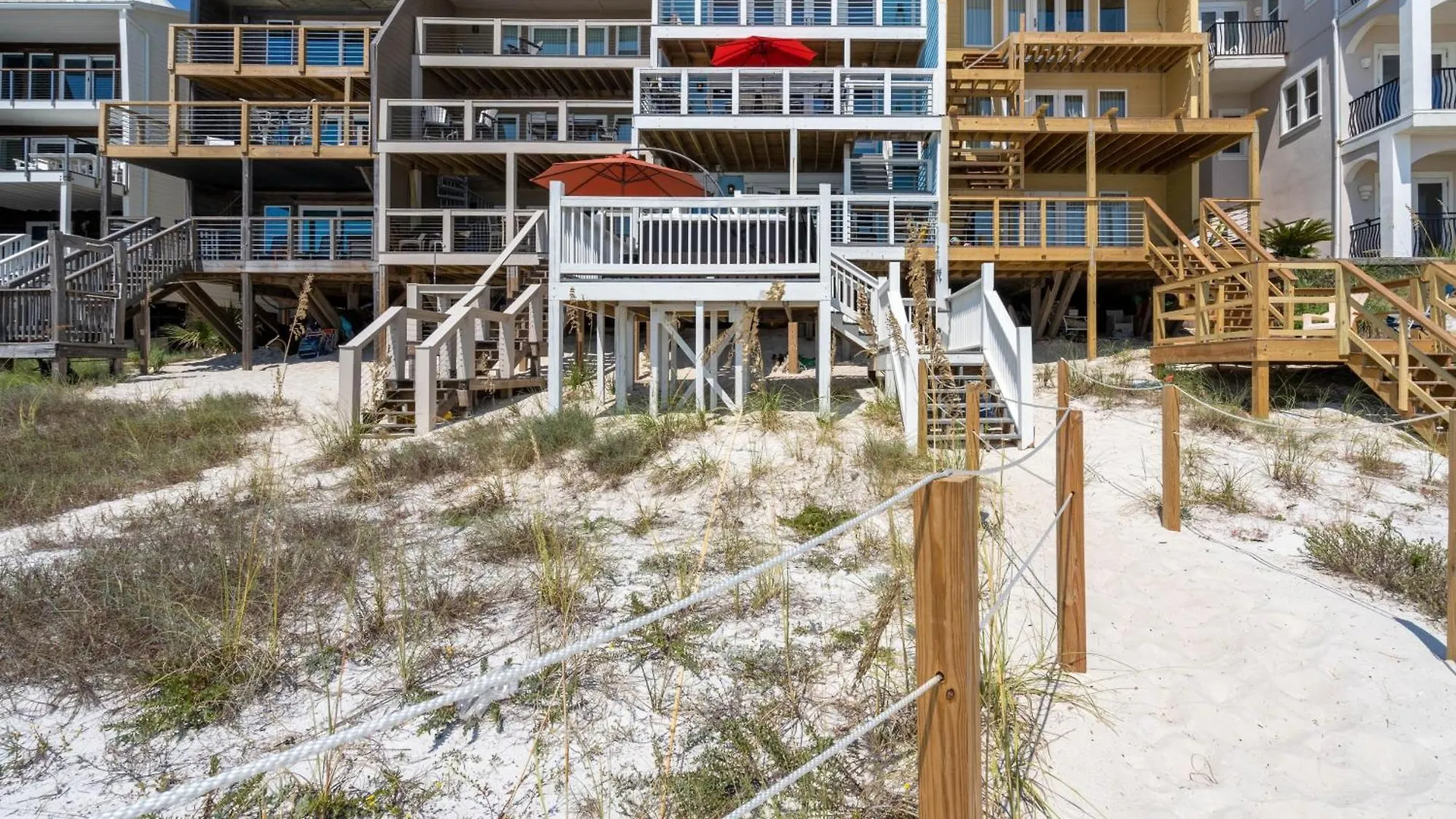 Backyard Beach By Avantstay Oceanfront Destin Paradise Holiday home