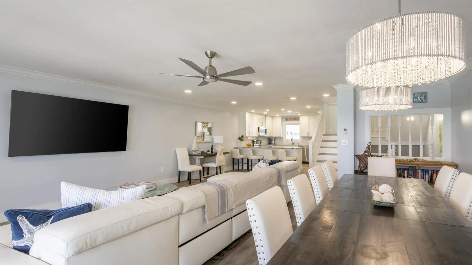 Backyard Beach By Avantstay Oceanfront Destin Paradise Holiday home